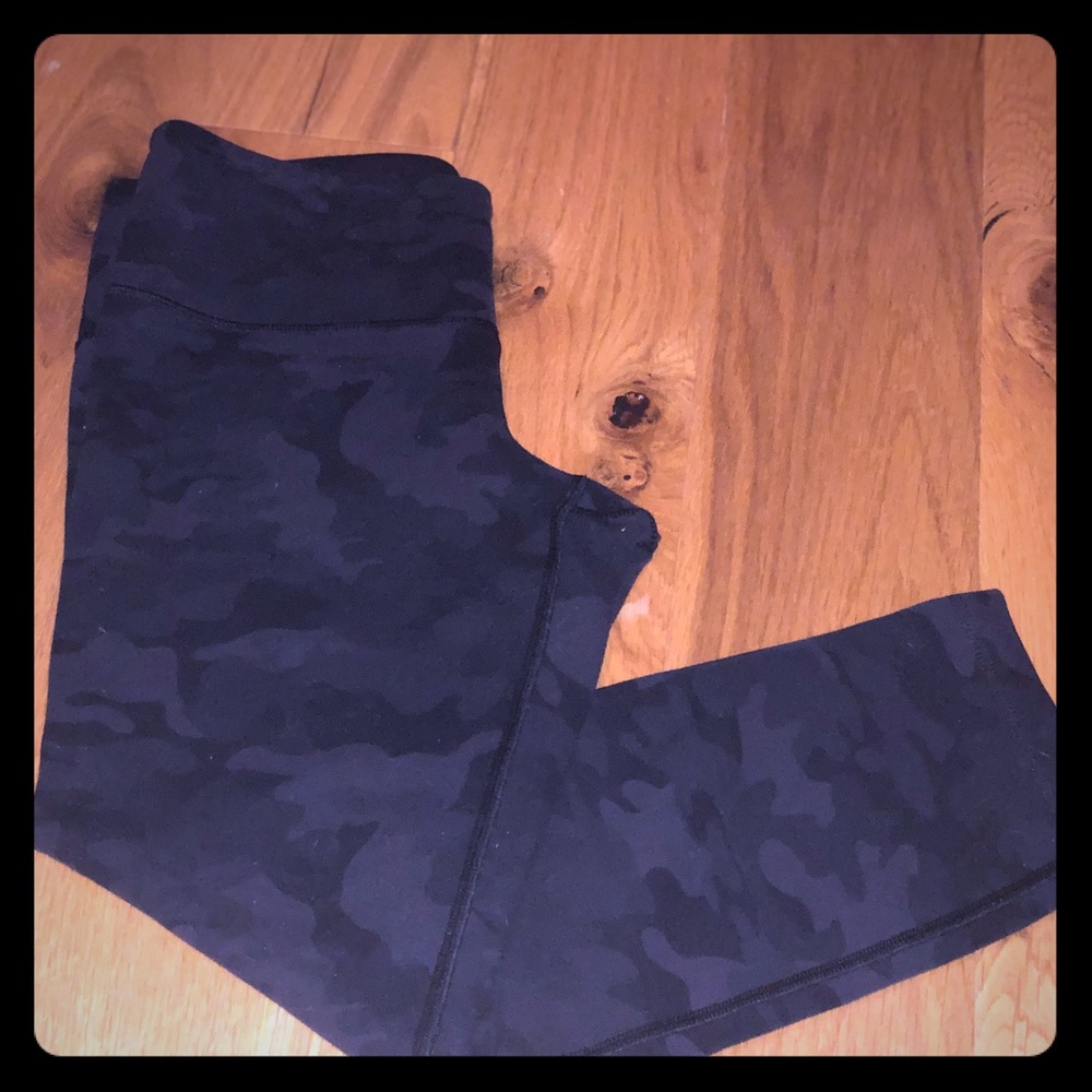Lululemon Black Camo leggings